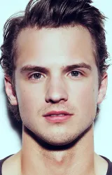 Фредди Строма